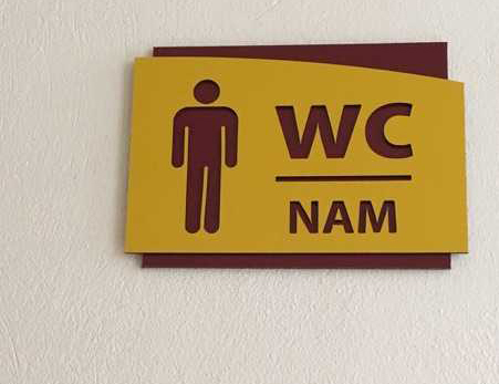 Làm biển WC giá rẻ tại Hà Nội lấy ngay sau 15 phút đa dạng mẫu mã